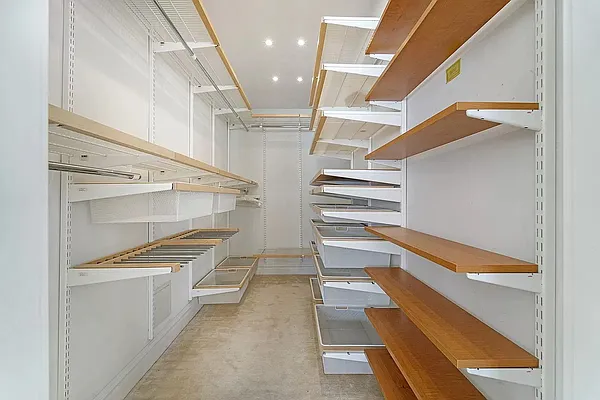 Rented by Compass | media 17