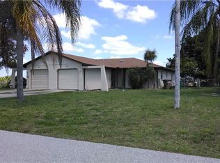 527 SW 3rd St, Cape Coral, FL 33991