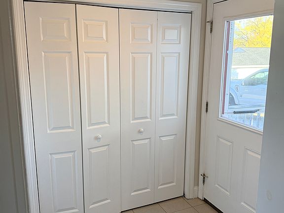 mudroom