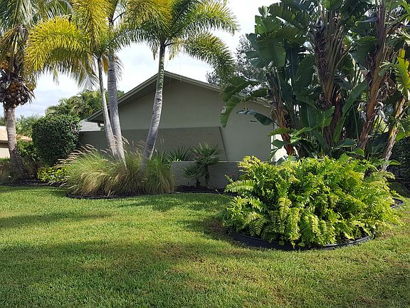 3rd image of 5536 Montilla Dr