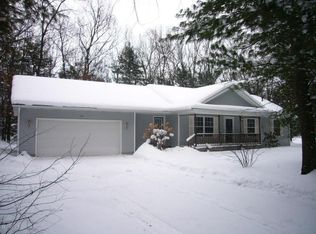 302 S Broton Rd, Muskegon, MI 49442