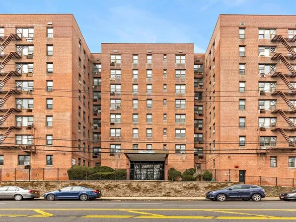277 Bronx River Road #2B, Yonkers, NY 10704