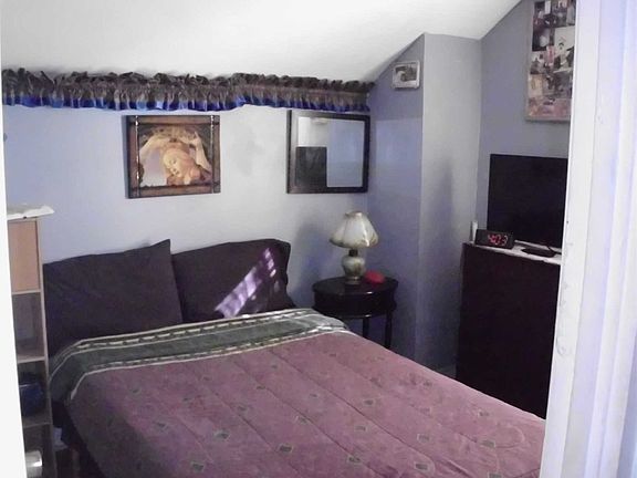 2nd image of 140-10 123rd Ave
