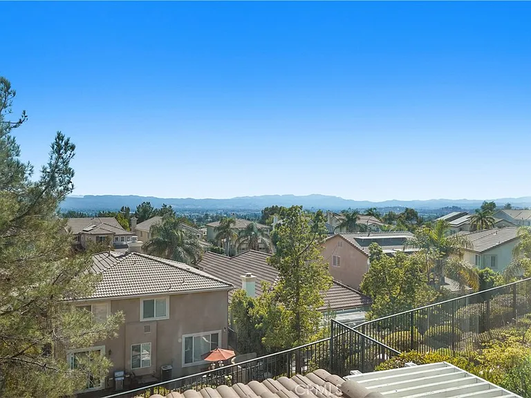 20600 Vercelli Way — Photo 21