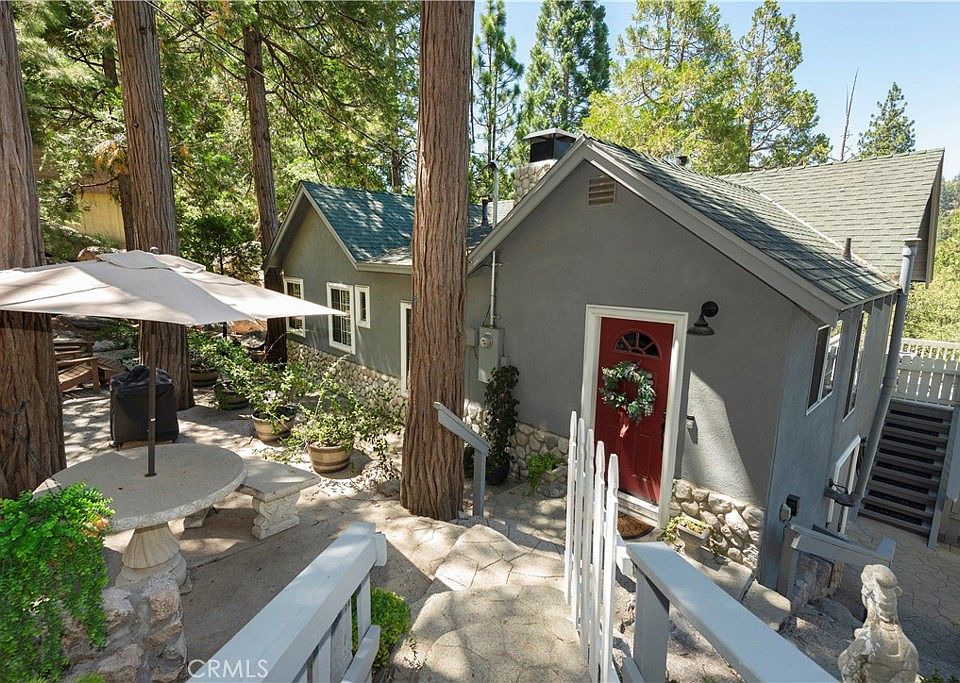1st image of 23914 Wildwood Ln