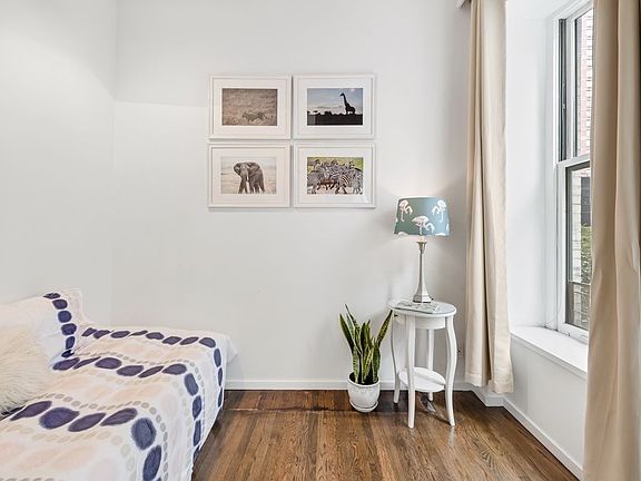 5th image of 107 W 25th St APT 3E