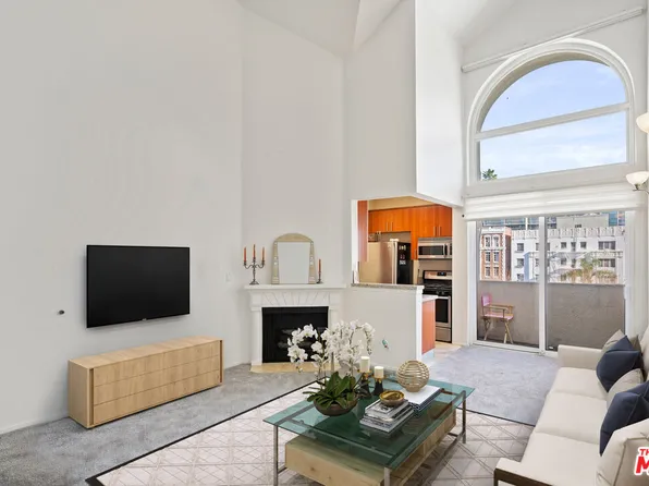 620 S Gramercy Pl APT 431, Los Angeles, CA 90005