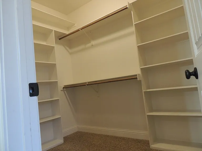3221 Marksburg Ave — Photo 21