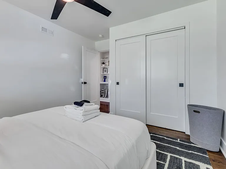 3008 Windemere Cir — Photo 22