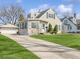 137 S Hickory St, Palatine, IL