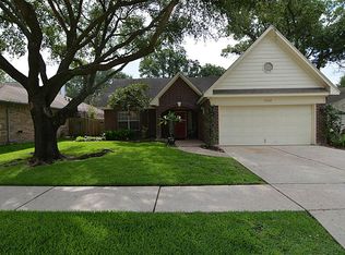 21322 Meadowhill Dr, Spring, TX 77388