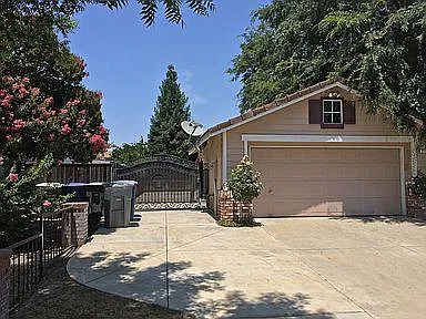 2737 San Jose Ave — Photo 4