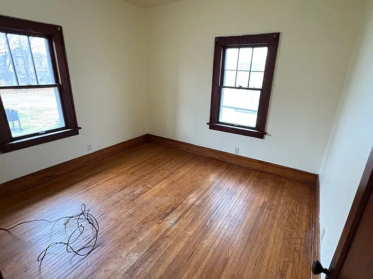 740 Grant Ave — Photo 5