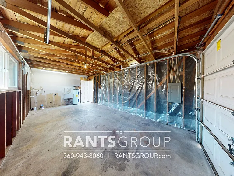 5822 Armour Loop SE #A & B — Photo 15