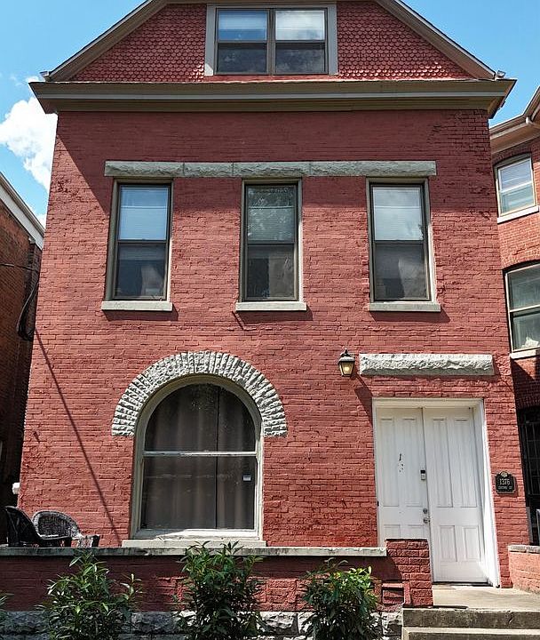 1st image of 1376 S 2nd St APT 4