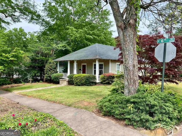 568 S 6th St, Griffin, GA 30224