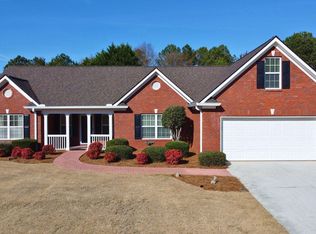 505 Annslee Ln, Loganville, GA 30052