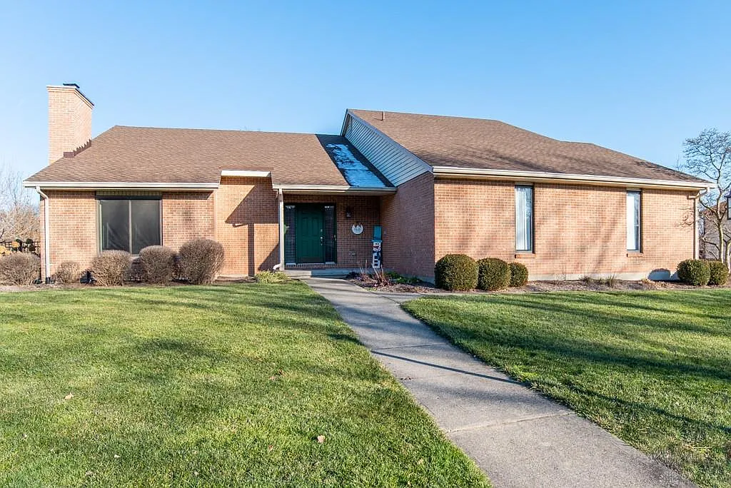 440 Wellington Way photo 1