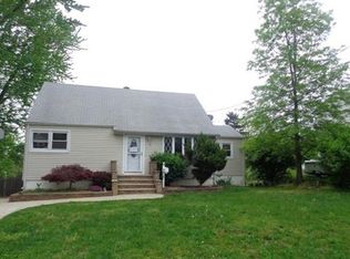 34 No Pennington Rd, New Brunswick, NJ 08901