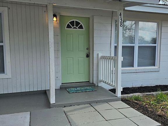 2nd image of 438 Brighton Ave