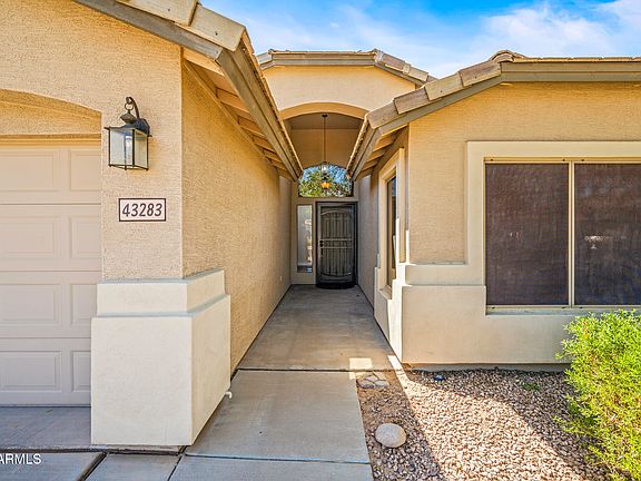 3rd image of 43283 W HILLMAN Drive