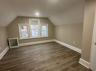 69 Oakland Ter, Newark, NJ 07106