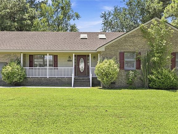2nd image of 1243 Saunders Dr