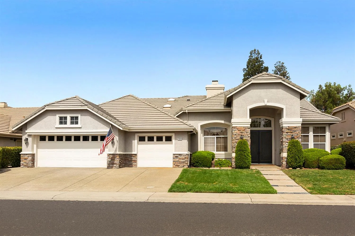 7444 Goose Meadows Way photo 1