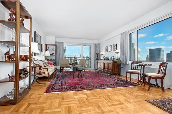 Rented by Douglas Elliman | media 3