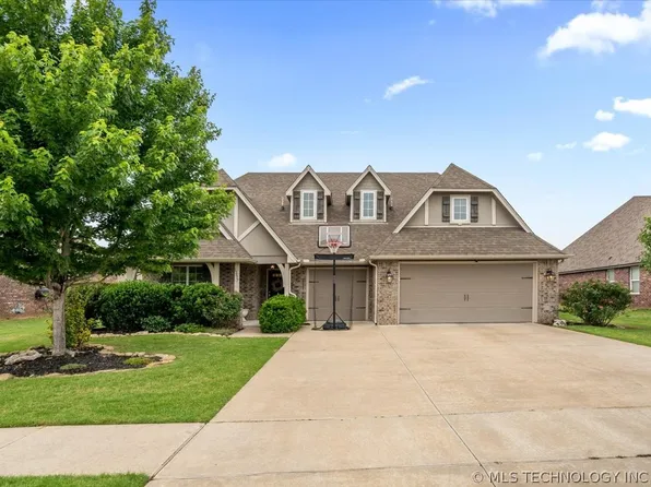 15517 E 87th Pl N, Owasso, OK 74055