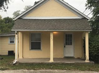 930 W Delmar Ave, Godfrey, IL 62035