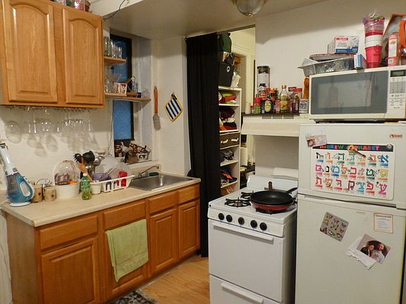 2nd image of 746 St Nicholas Ave APT 2A