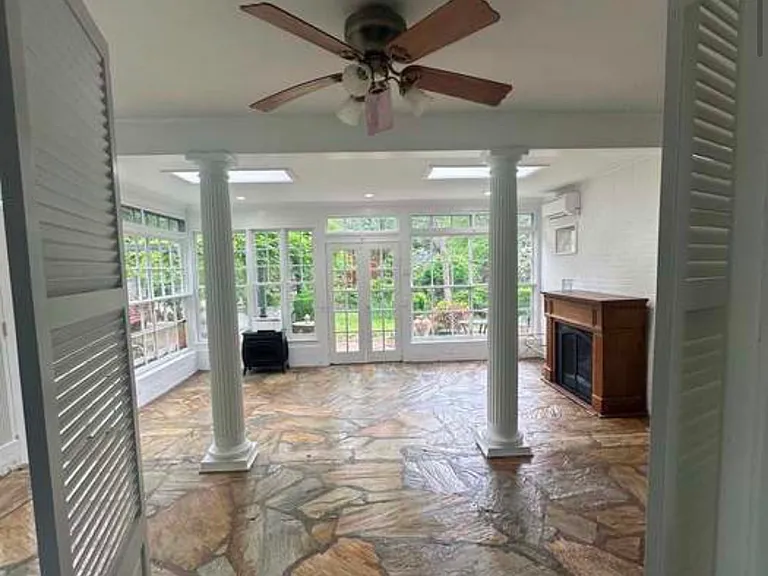 6012 Pike Branch Dr — Photo 2