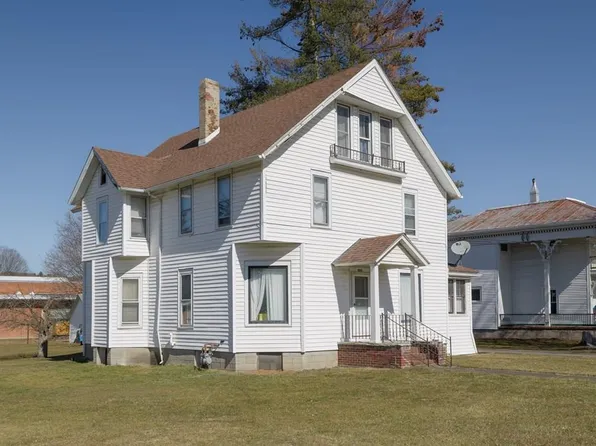 109 E Main St, Elkland, PA 16920