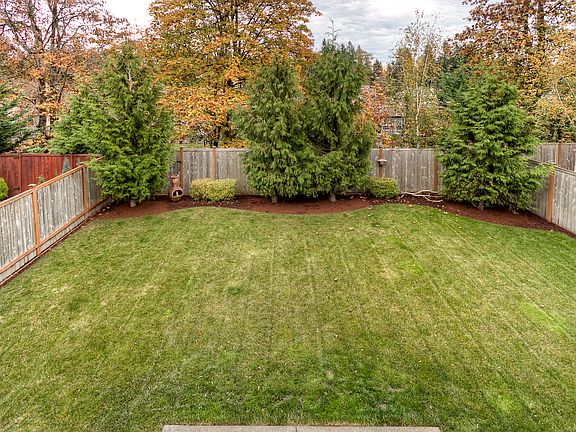 3rd image of 4519 25th St SE