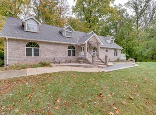 111 The Woods, Bedford, IN