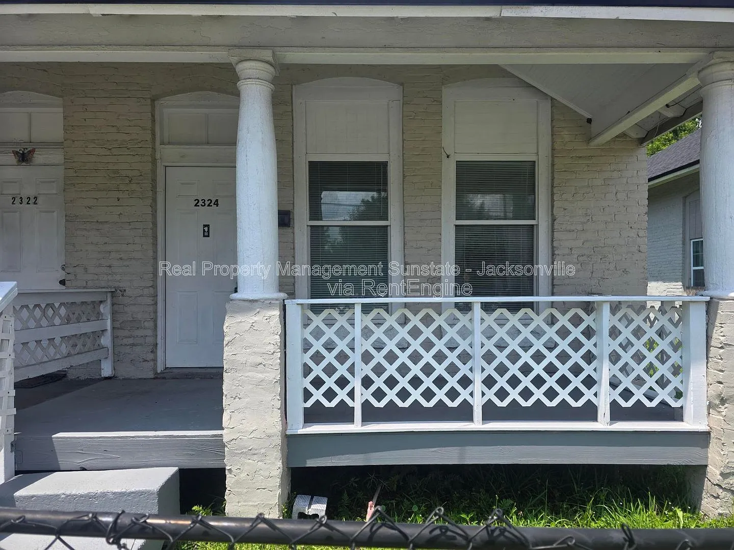 2 bed, 1.0 bath, 900 sqft, $875 — Photo 2