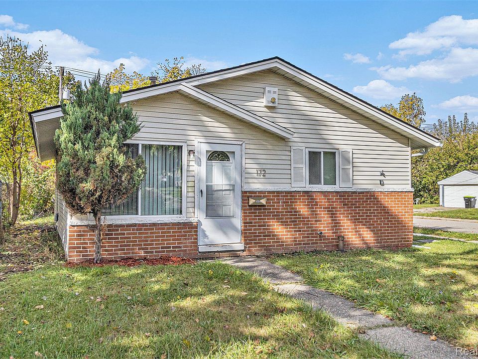 1st image of 172 Earlmoor Blvd