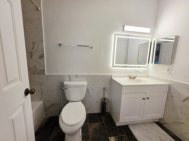 2171 Portofino Pl #27-225 — Photo 8