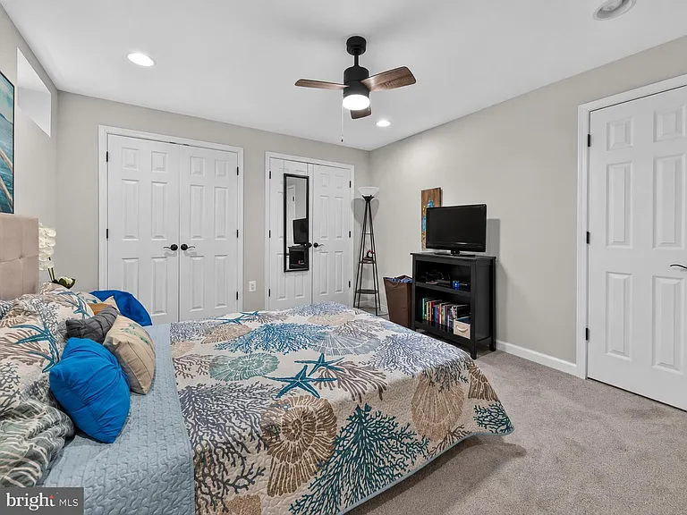 8147 Cancun Ct — Photo 53
