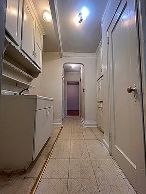 4th image of 67-70 Yellowstone Blvd #44