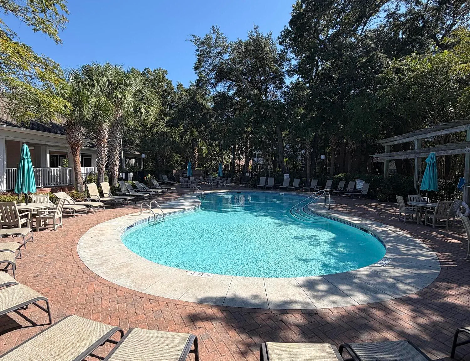2 bed, 2.0 bath, 990 sqft, $2,500 — Photo 1