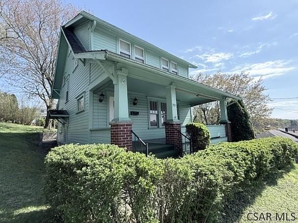 1st image of 701 Penrod St