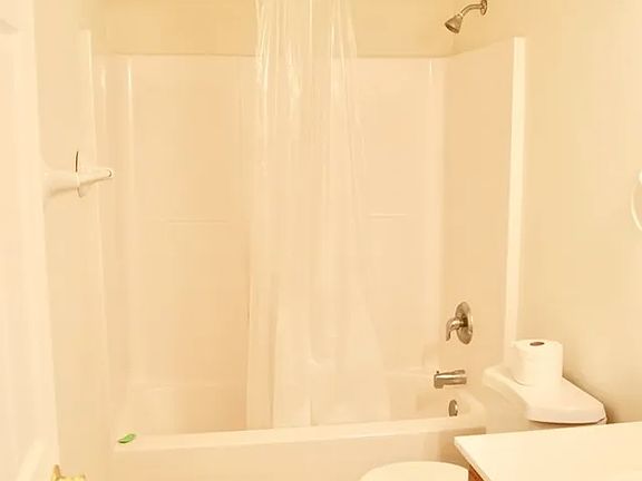 4th image of 38040 Davey Jones Blvd