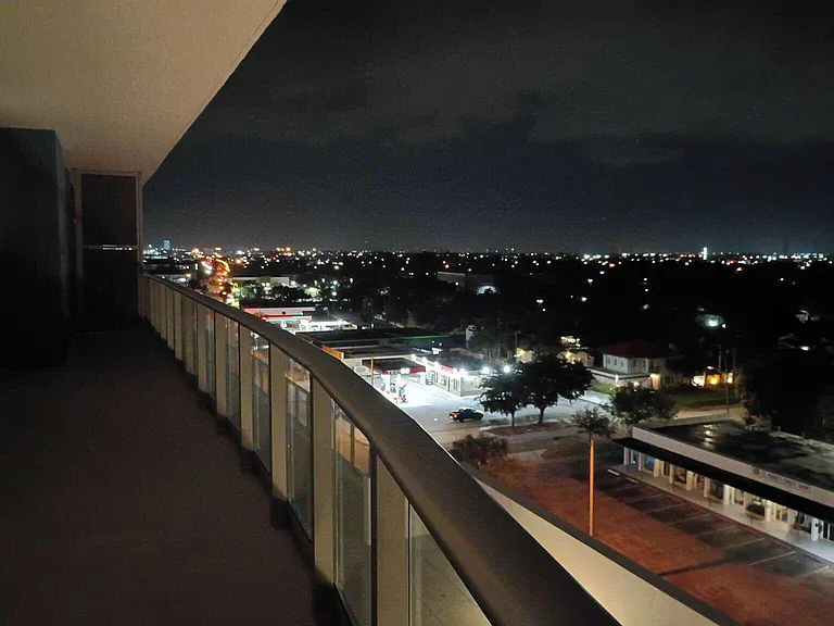 220 Lake Shore Dr #823 — Photo 7