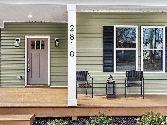 5th image of 2810 Beechwood Dr