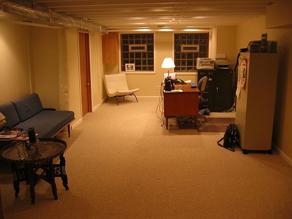 3rd image of 3106 N Troy St #1