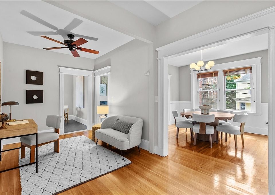 1st image of 9 Verndale St APT 2