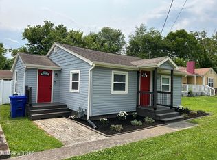 328 Unaka St, Clinton, TN 37716