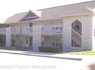 512 Rockledge Rd #B9, Lawrence, KS 66049